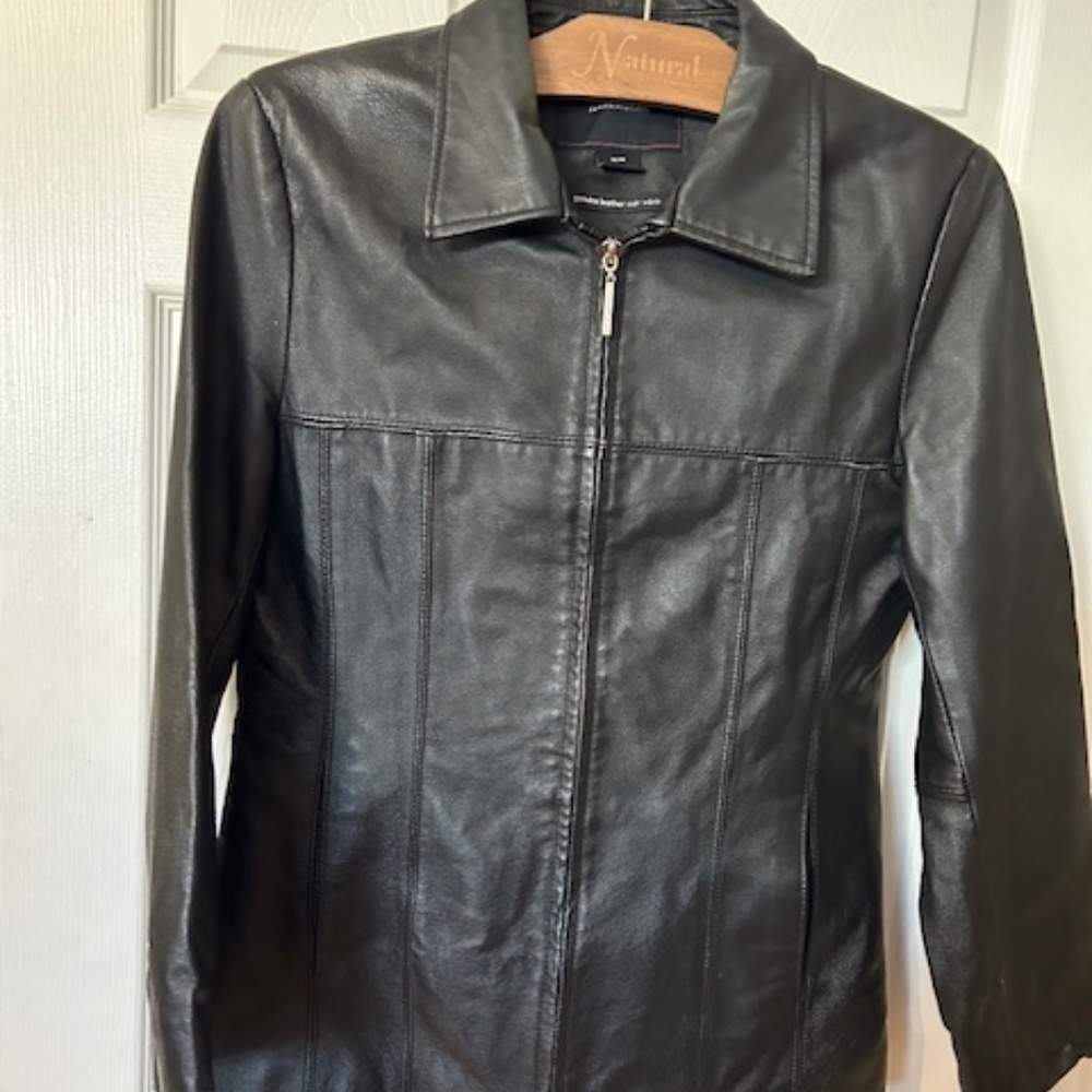 Vintage Isaac Mizrahi Women's Black Leather Jacket Size Medium